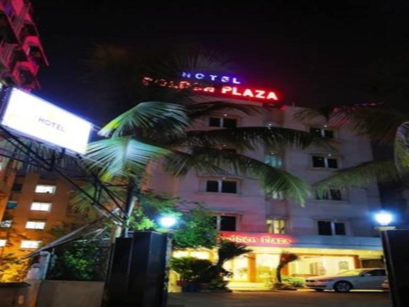 Hotel Golden Plaza à Ahmedabad Extérieur photo